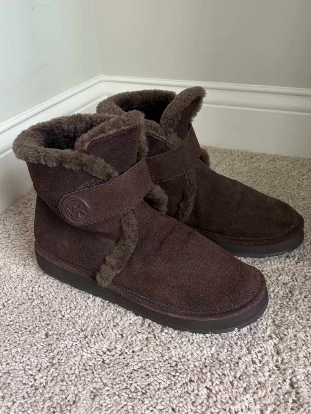 Michael Kors Dark Brown Women’s  Lined Suede Ankle Boots Size 10